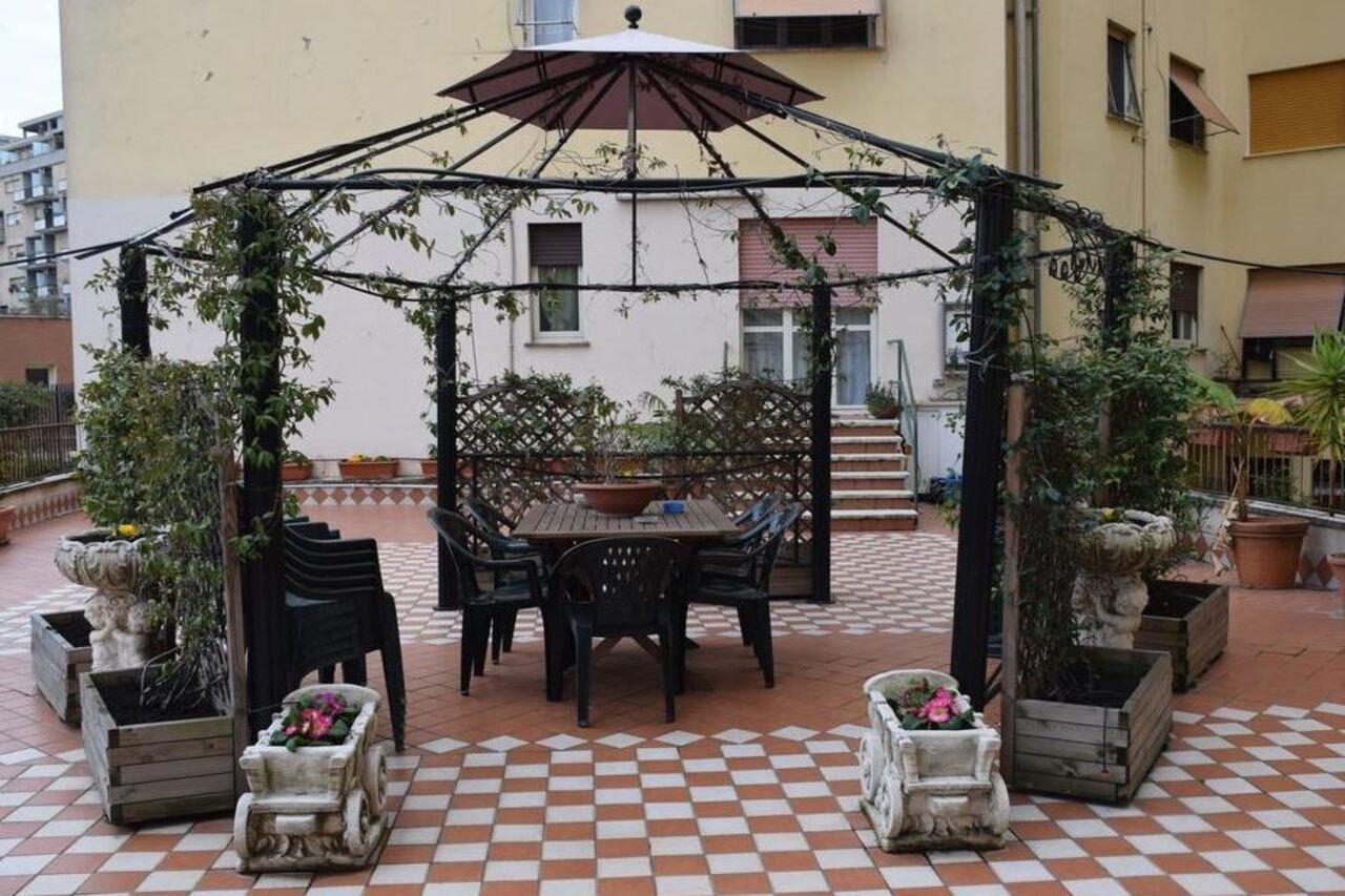 Hotel Cleopatra Rom Exterior foto