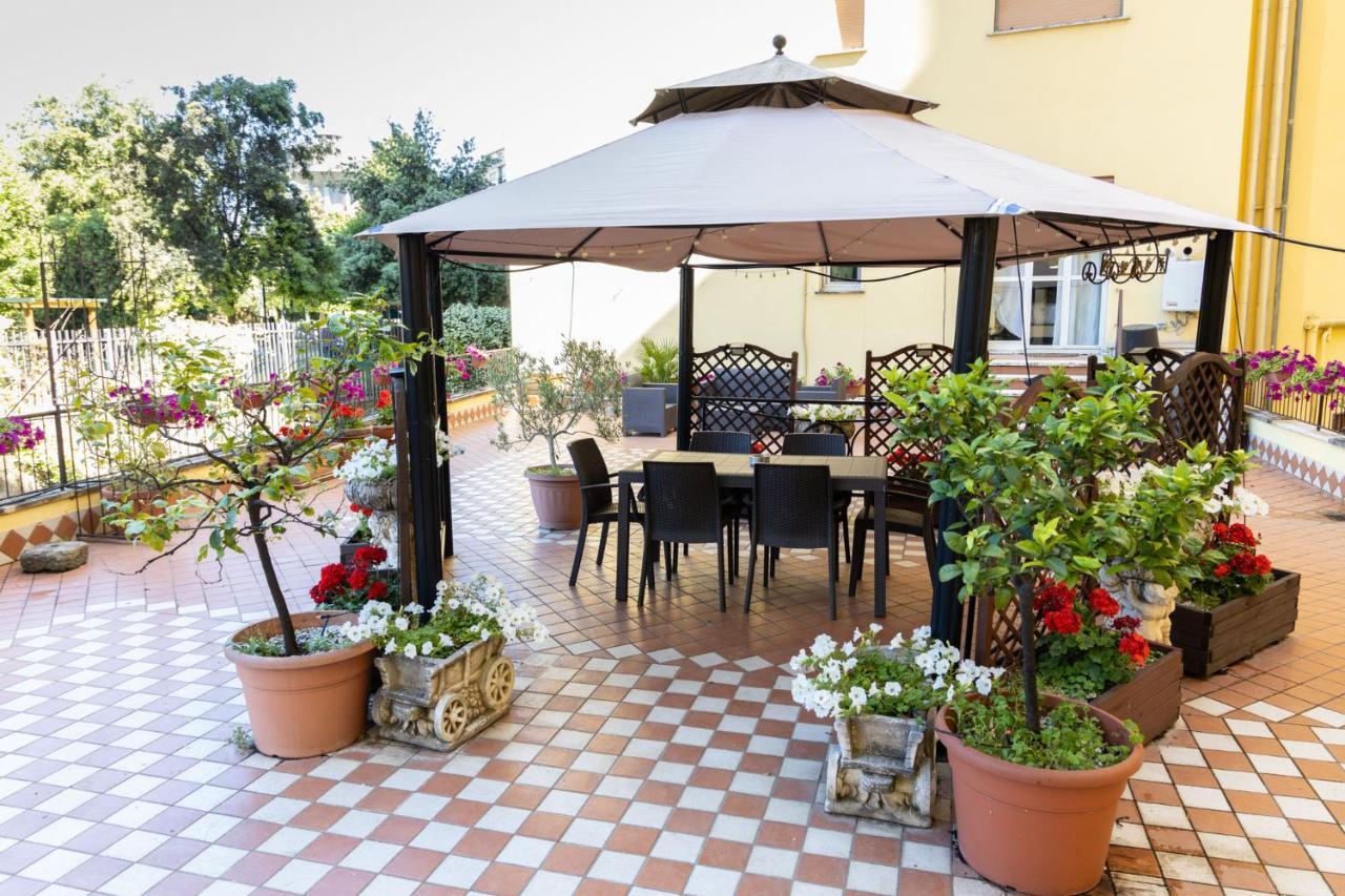 Hotel Cleopatra Rom Exterior foto