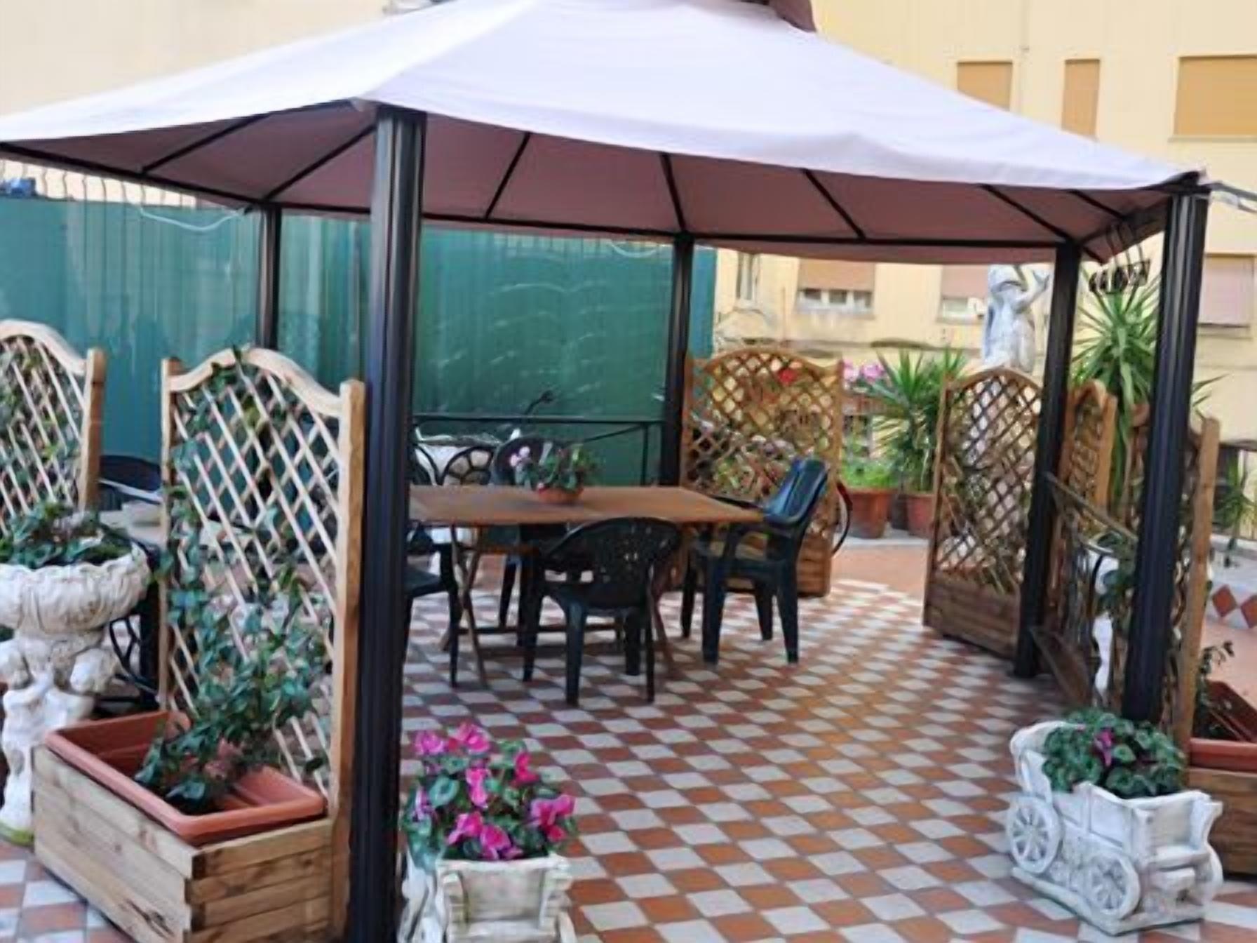 Hotel Cleopatra Rom Exterior foto